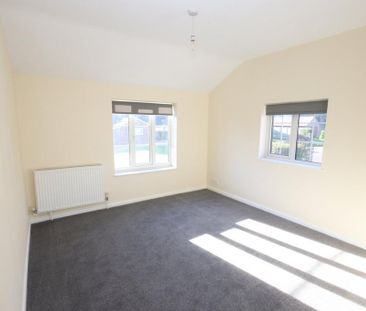 2 bedroom cottage to rent - Photo 3