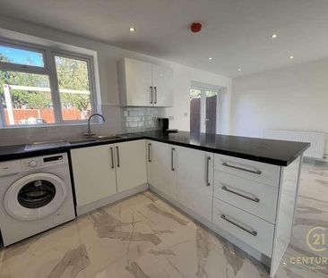 Brabazon Road, TW5 - Photo 1