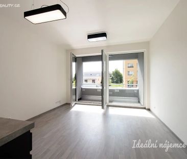 Pronájem bytu 1+kk 30 m² - Photo 2