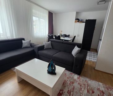 Charmante 2-Zimmer-Wohnung in bester Lage am Hauptplatz Traun - Photo 2