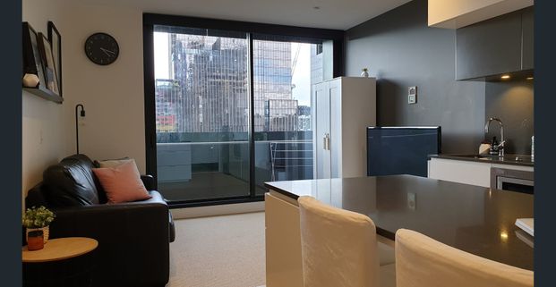 CLEAN, IMMACULATE, FURNISHED - Photo 1