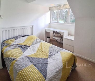 House share to rent - Photo 2