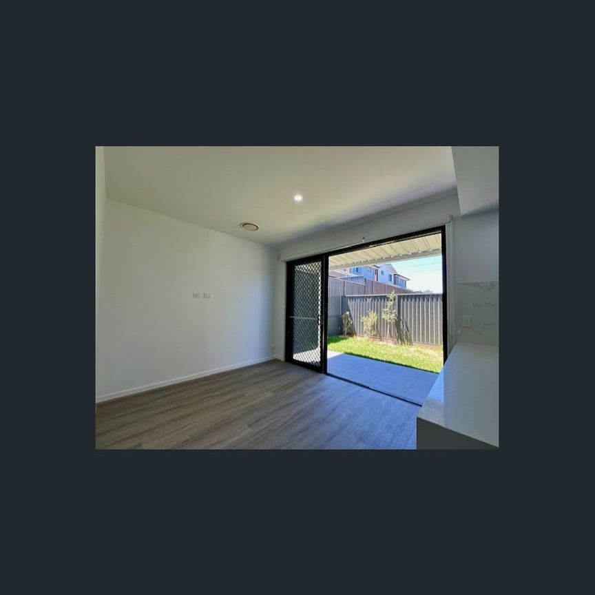 Brand New double-storey townhouse designed for family comfort. - Photo 1