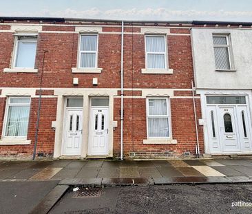 2 bed lower flat to rent in NE24 - Photo 1