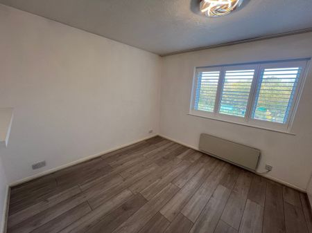 Eleanor Way, Waltham Cross - Photo 4