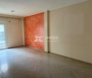 Ανακαινισμένο οροφοδιαμέρισμα 92 τ\.μ\. στη Νεάπολη με 2 υπνοδωμάτι... - Photo 3