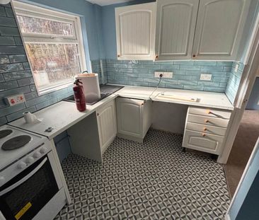 Greenway, Eastbourne - Photo 1