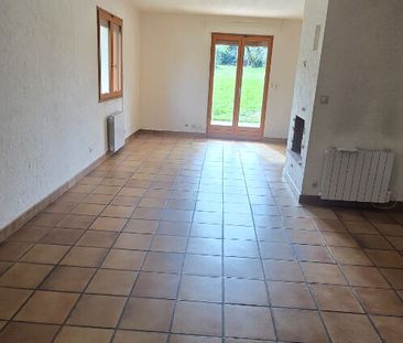 BELLE MAISON DES ANNÉES 80 de 115m2 A SAINT LAURENT DE MURE, - Photo 1