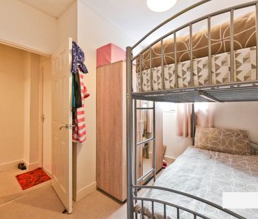 2 Bed Terraced House, Risley Avenue, N17 - Photo 5