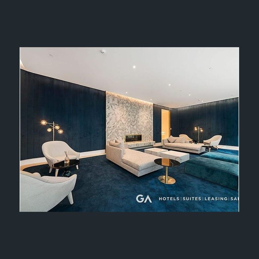 Luxury on St Kilda Road - 1 Large Bedroom and carpark - Photo 1