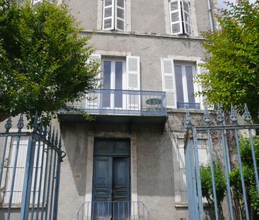 Location Appartement 2 pièces 44m² CAHORS 46000 - Photo 4