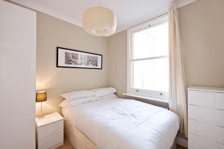 2 bedroom flat to rent - Photo 3