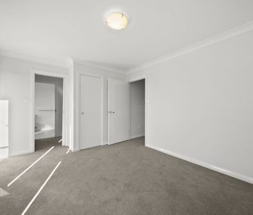 29 Lansdown Cres,Casey - Photo 3