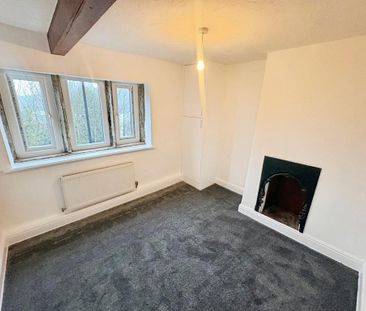 2 bedroom terraced house to rent - Photo 4