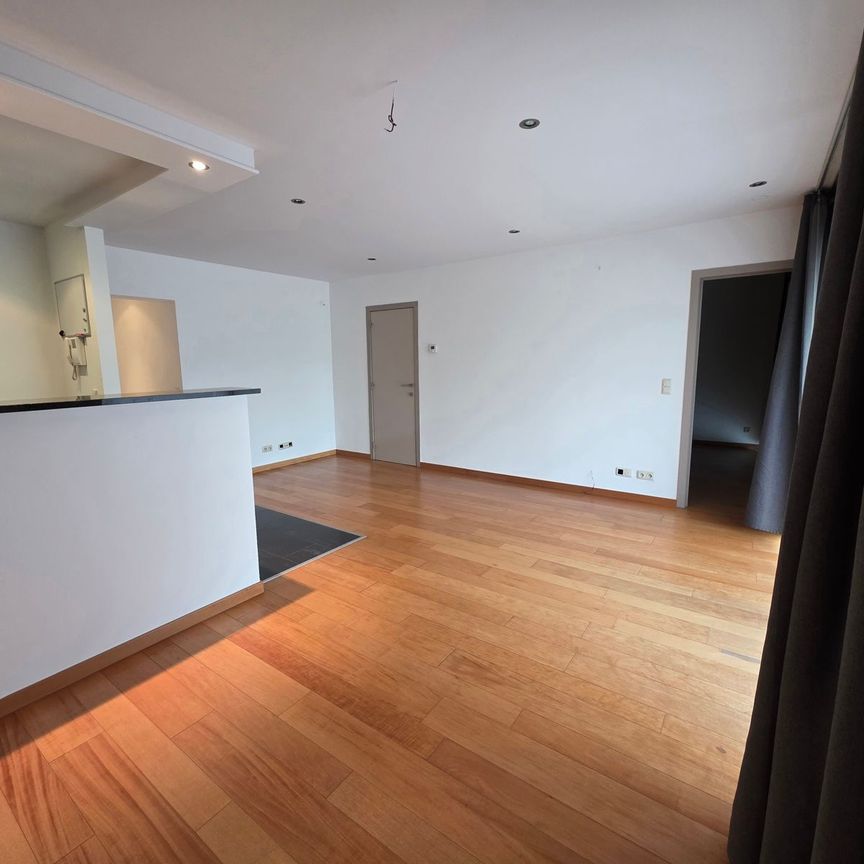 Appartement te huur - Photo 1