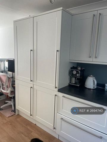 1 bedroom flat to rent - Photo 4