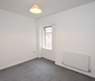 1 bed Apartment for Rent - Photo 4