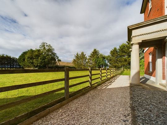 Boddington House, Boddington Lane, Boddington, GL51 - Photo 1