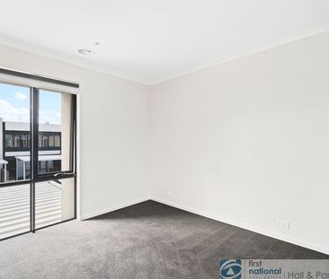 19 Amaryn Court, Springvale - Photo 3