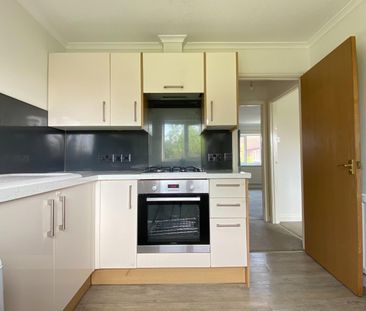 Harding Close, Waterbeach - Photo 2