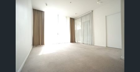 Ground Floor Apartment - Photo 3