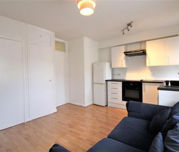 1 bedroom Flat To Let - Photo 6