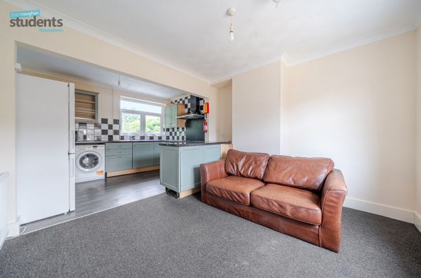 5 bedroom terraced house to rent - Photo 1