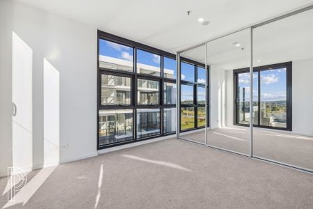 Live in the heart of Gungahlin - Photo 4