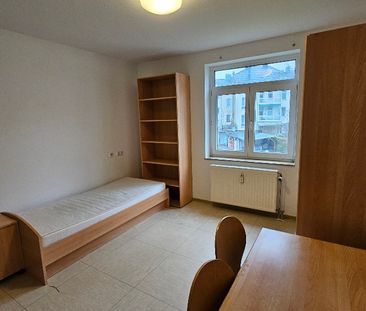 Möbliertes Studentenapartment- Only for Students!! - Photo 1