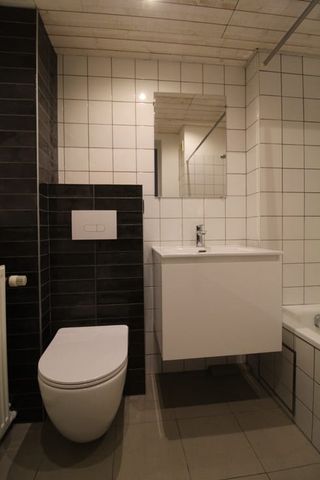 Appartement te huur - Photo 4