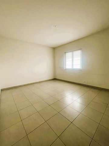 STABIO – APPARTAMENTO IN VILLA CON GIARDINO - Foto 2