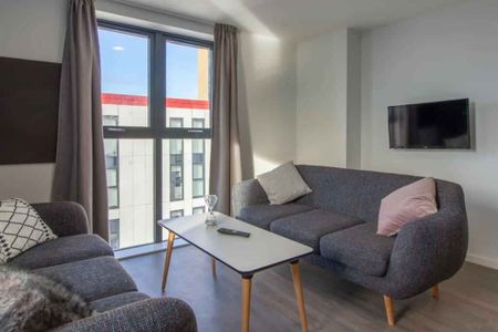 Platinum Studio - Photo 3