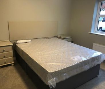 28 Ardenlee Crescent, Belfast, BT6 8QT - Photo 5