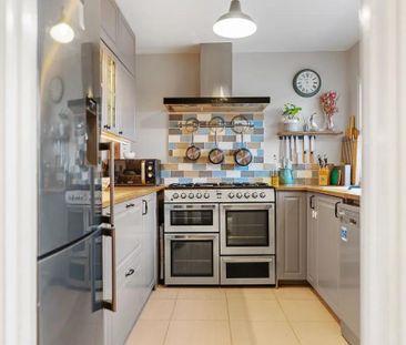 3 Bed Terraced House, Twickenham Close, CR0 - Photo 5