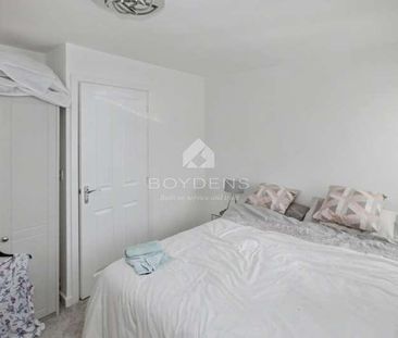 Culture Close Colchester, CO4 - Photo 3