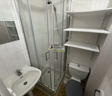 Location Appartement 1 pièce 26m² - Photo 3