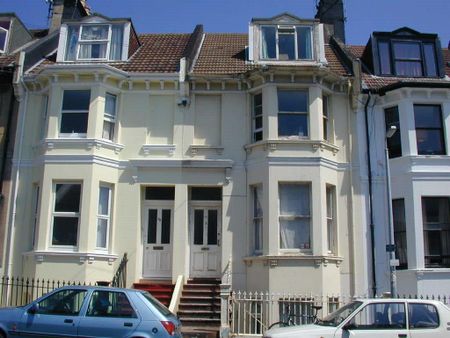 1 bedroom flat to rent - Photo 4
