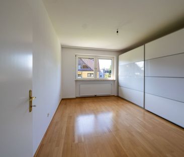 Wohnen mit Charme – 2-Zimmer-Wohnung mit Balkon, Tiefgarage und Sch... - Foto 1