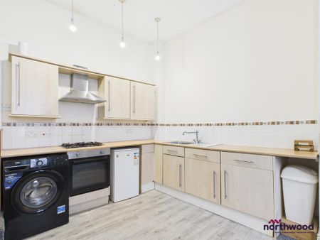 1 bedroom flat to rent - Photo 3