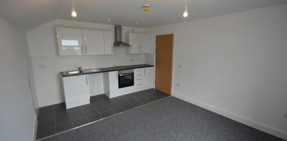 1 bedroom flat to rent - Photo 2