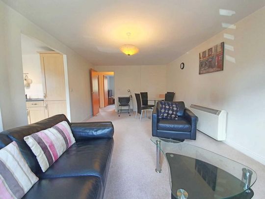 2 bedroom apartment to rent - Photo 1