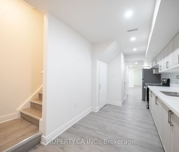 8 Cavesson Road #Bsmnt - Photo 6