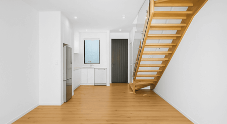 Modern, Stylish & Minutes from the Beach - Photo 3