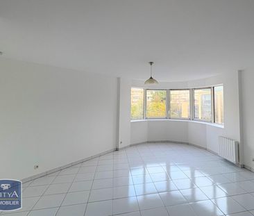 Location Appartement 1 pièce 37m² MARSEILLE 8ème - Photo 3
