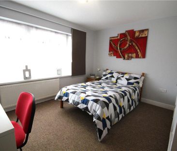 1 bedroom in a house share to rent - Photo 4