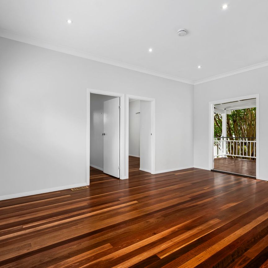 83 MacKenzie Street, Mount Lofty QLD 4350 - House For Rent | Domain - Photo 1