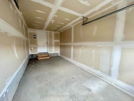 For Lease - 9440 The Gore Road Unit# 38, Brampton, Ontario - Photo 3