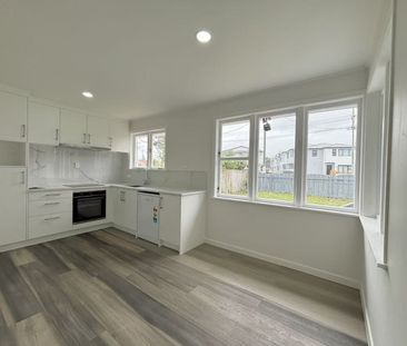 Newly renovated family haven - Photo 2