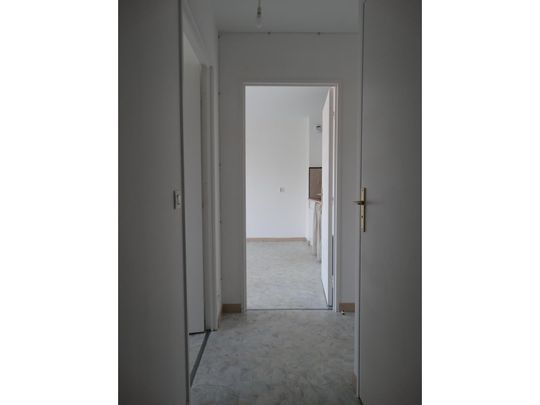 T2 à louer à NEUVILLE EN FERRAIN - Réf. 1199 - Photo 1