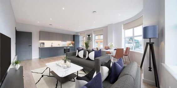 Chertsey, Surrey, KT16 - Photo 3